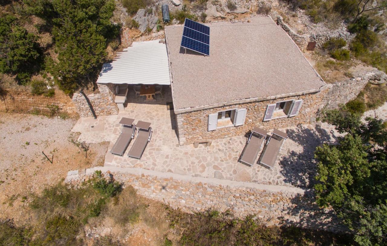 Hidden Gem By Nono Ban - Robinson Style Villa Bol Exterior photo
